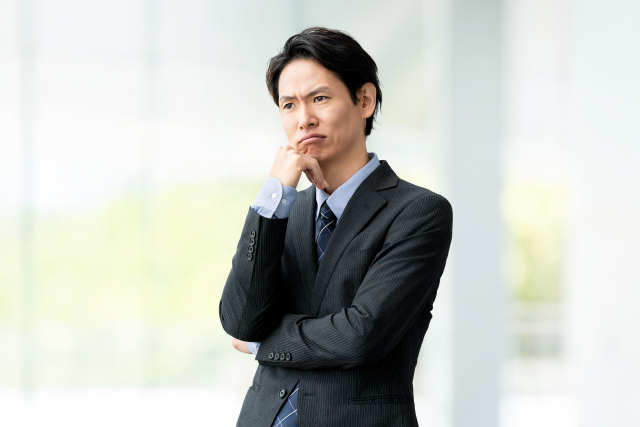 50代で会社を辞めたいと思いながら、まだ辞めずに働いている
