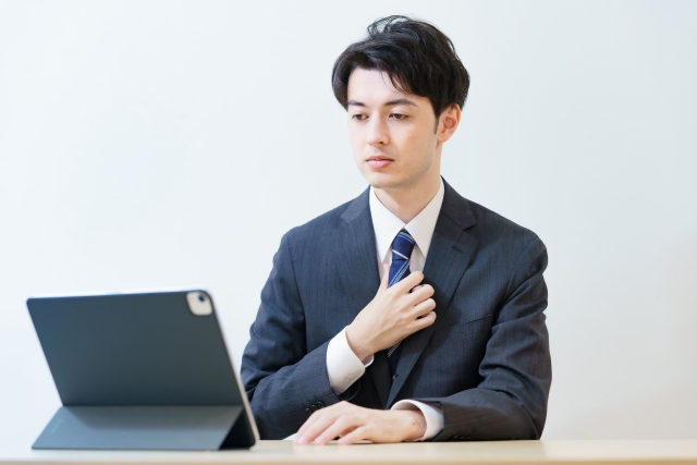 休職を隠した