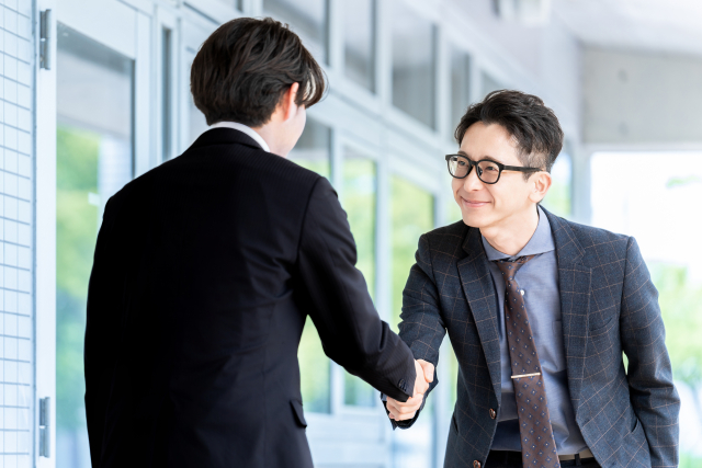 相手が困らないように対処する