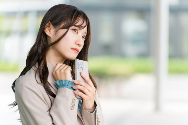転職活動をするかどうか悩む