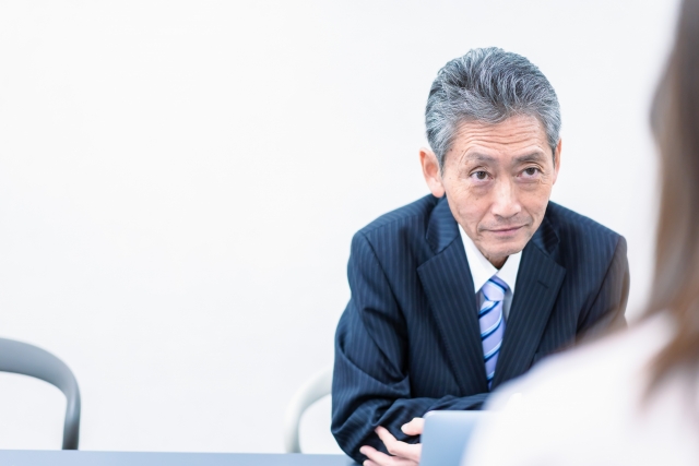 面談で評価する上司